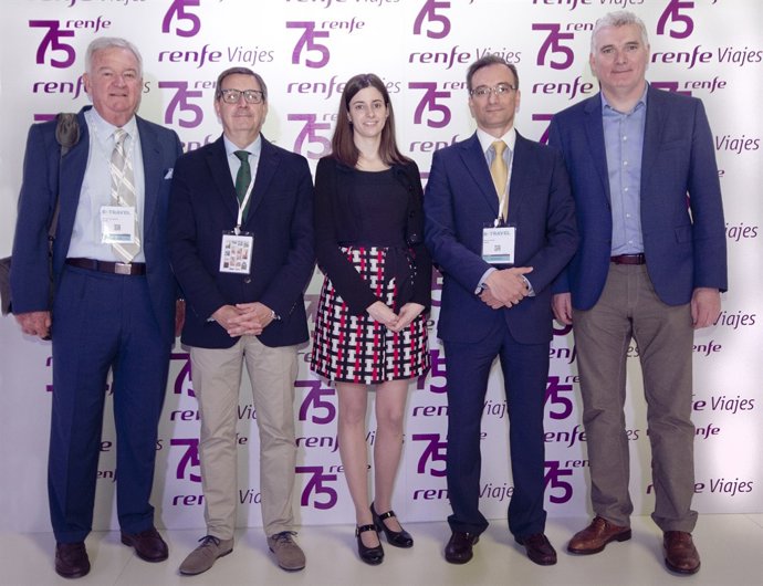 Acuerdo entre Renfe y CarTrawler