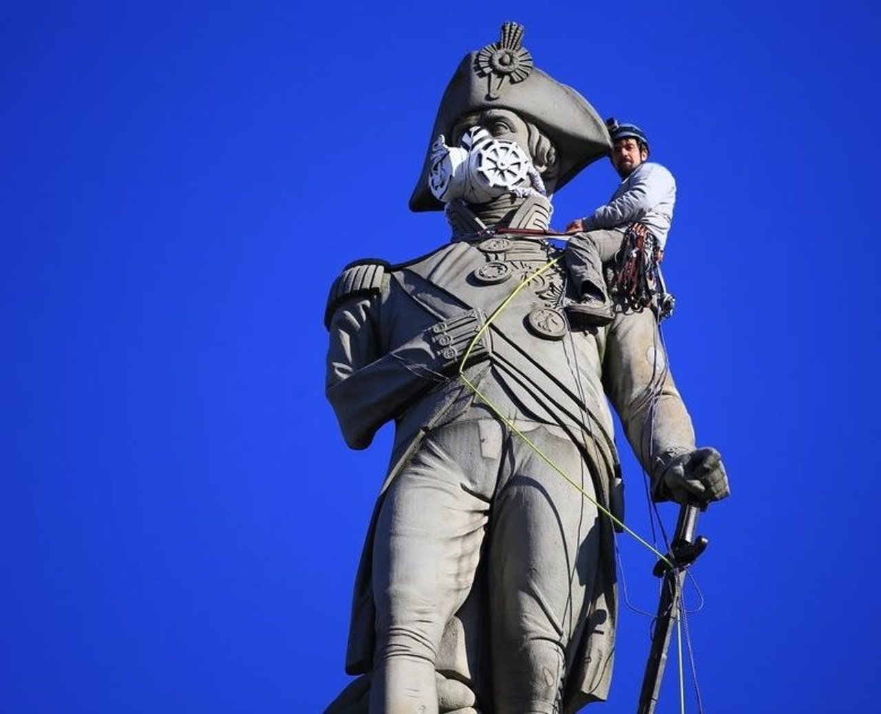 Estatua del almirante Nelson en la plaza de Trafalgar