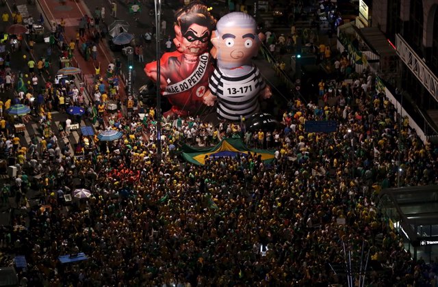 Mifestación Brasil
