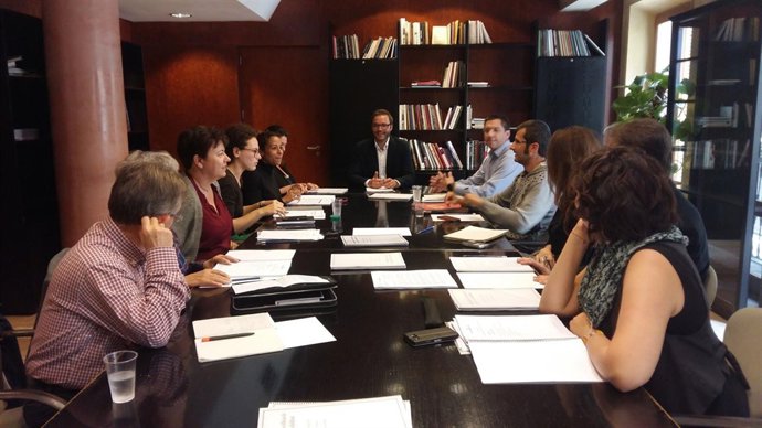 Hila en la comisión de accesibilidad