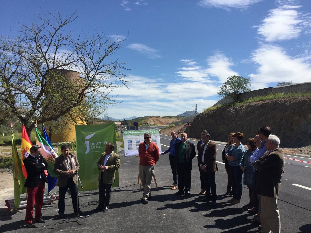 Inauguración de la carretera