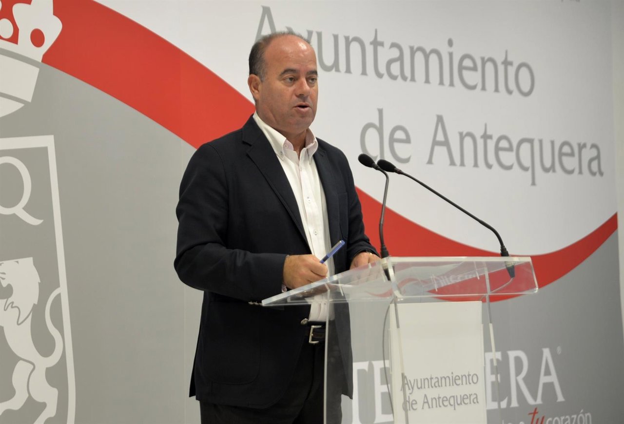 El alcalde de Antequera, Manuel Barón