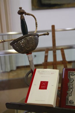 Quijote, Libro, Biblioteca, Espada, Placa