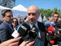 Fernández Díaz avisa que no hay "impunidad ni inmunidad" para injuriar a las fuerzas de seguridad