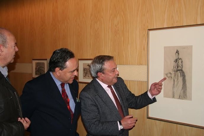 Alcalde (dcha.) durante la presentación del evento