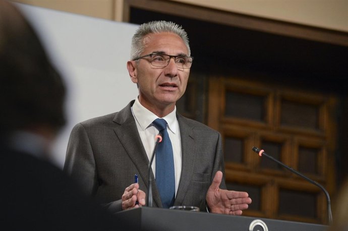 El portavoz del Gobierno andaluz, Miguel Ángel Vázquez
