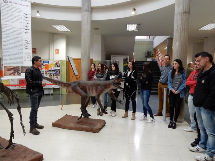 Imagen de la exposición de la Escuela de Minas de León