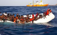Italia alerta del repunte en la llegada de inmigrantes y apela a la solidaridad europea