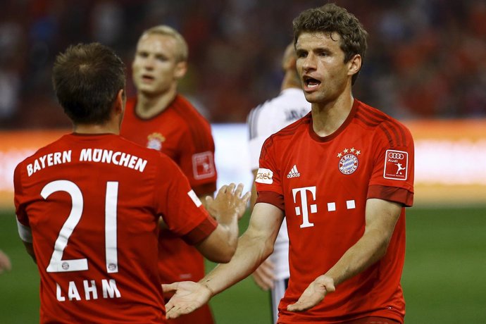 Thomas Müller FC Bayern Philipp Lahm