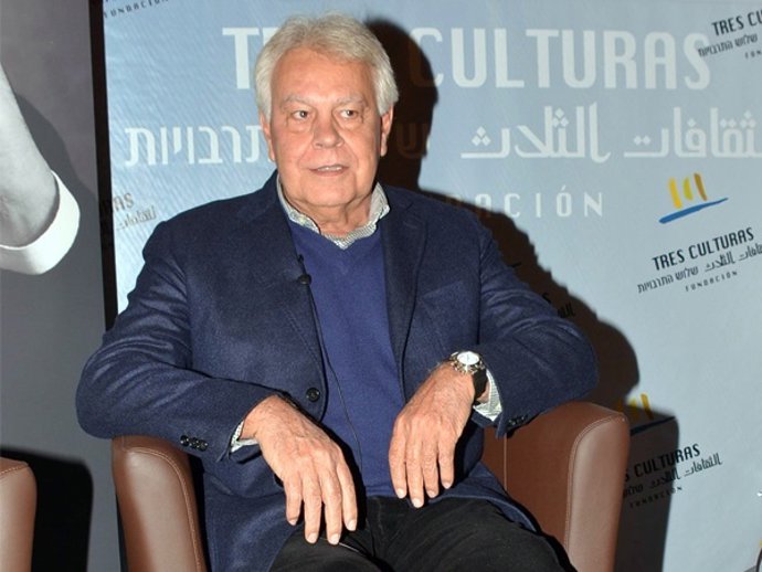 FELIPE GONZÁLEZ Y MAR GARCÍA ESTRENAN NIDITO DE AMOR