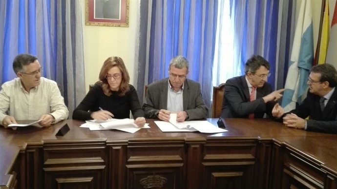 Adhesión de la Diputación de Palencia a Esmontañas