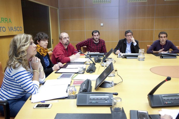 Comparecencia de sindicatos de educación en el parlamento