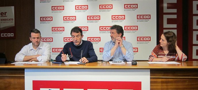 Desde izq,, Jesús Moradillo, Ángel Hernández, Francisco García y Carmen Álvarez