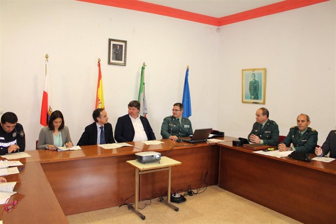 Junta Local de Seguridad en Santa María de Cayón