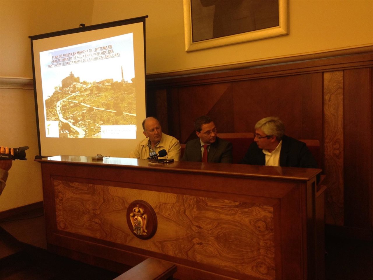 Presentación de las actuaciones en el Santuario