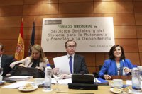 Alonso pide prudencia ante los supuestos retrasos al tratar la hepatitis C en Galicia