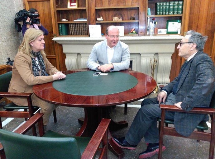 Molina, Márquez y Galera en la reunión sobre el congreso de la Catedral.