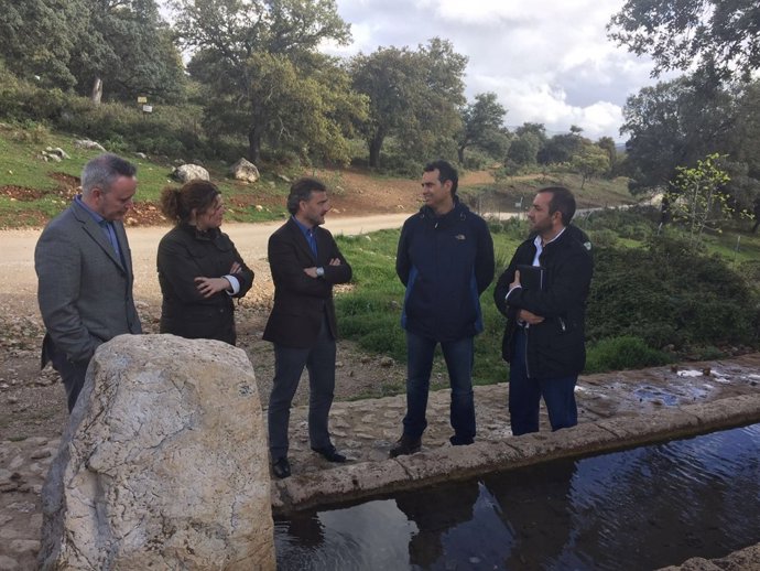 El consejero de Medio Ambiente, José Fiscal, en Ronda (Málaga)