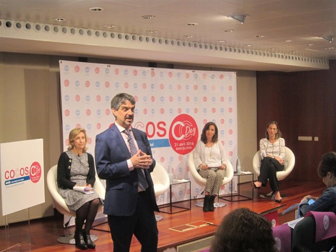 N.Bosch (COFB), J.Pey (Anefp), C.Tiemblo (CGCOF) y C.Almarza (IMS Health)