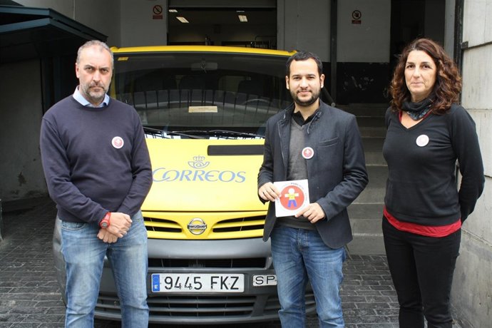 Rojas, junto a representantes sindicales en Correos