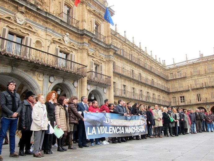Concentración silenciosa contra la violencia machista