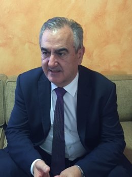 El portavoz del Grupo Parlamentario Socialista, Rafael González Tovar