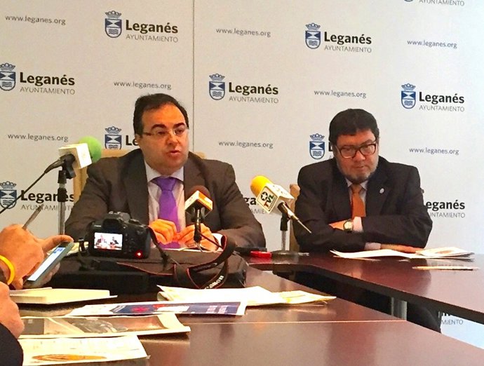 El alcalde de Leganés en rueda de prensa