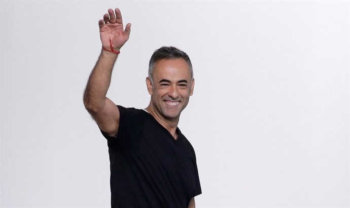 NEW YORK, NY - SEPTEMBER 17:  Designer Francisco Costa poses on the runway at th