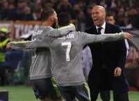 Zidane: "Cristiano se merece ser intocable, lo hace de puta madre"