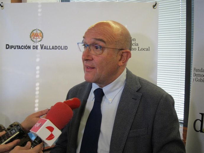 Jesús Julio Carnero