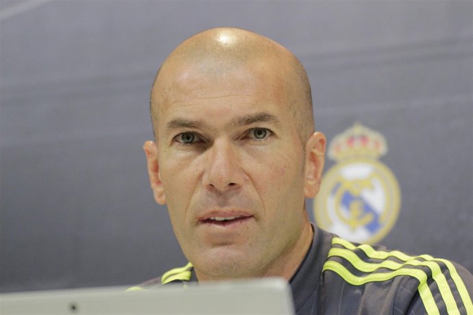 Zinedine Zidane en rueda de prensa