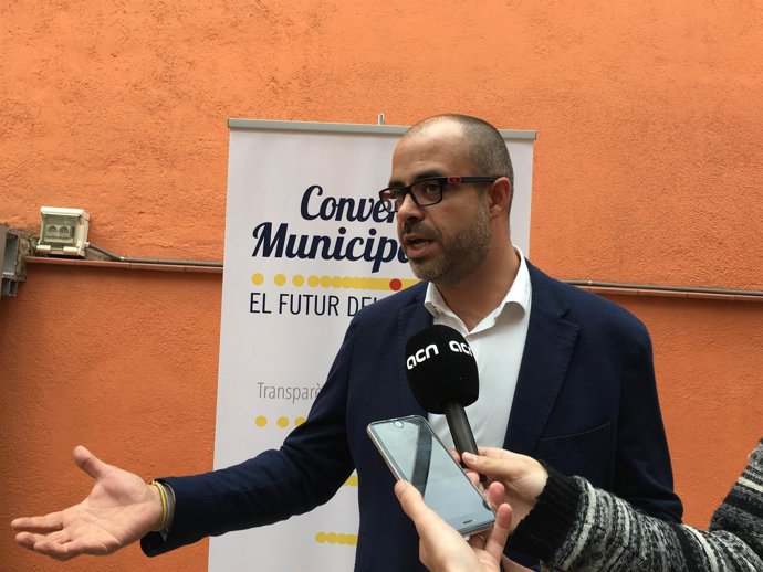 El presidente de la Associació Catalana de Municipis (ACM), Miquel Buch