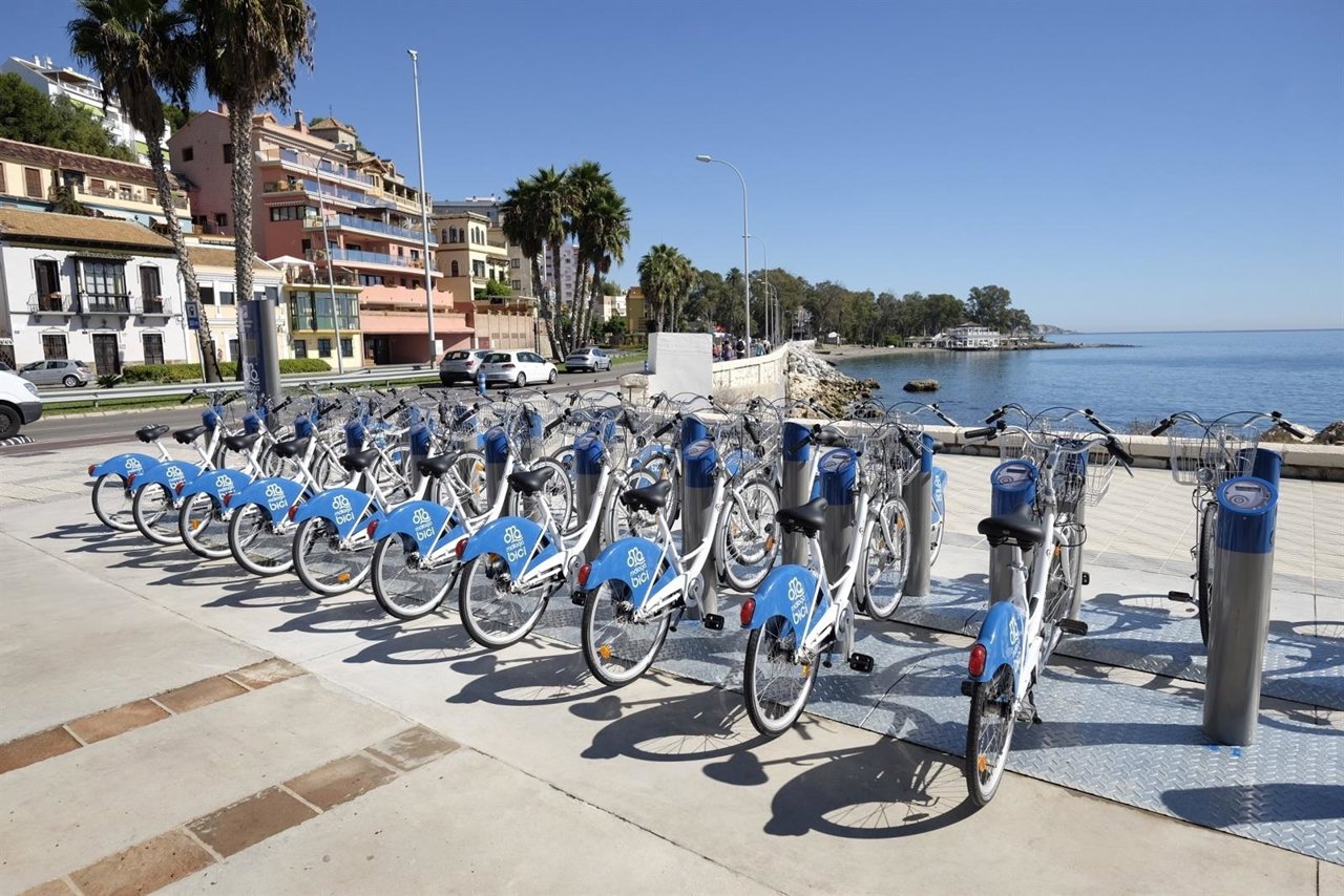 Bicis, estación, málaga, bicicleta, bici
