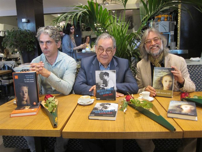  Los Autores P.Puig, L.Foix Y V.Amela En Sant Jordi