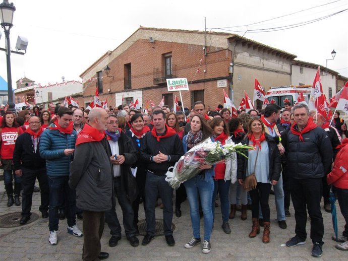 Ofrenda socialista en Villalar