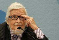 Las 5 obras que debes leer del escritor mexicano Fernando del Paso