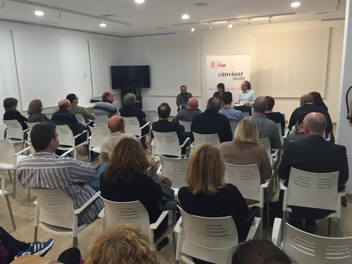 Jornada del programa 'canviant Mallorca' del PSIB en Muro