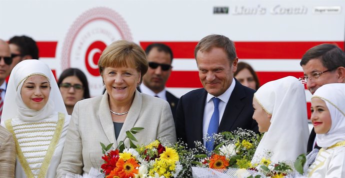 Angela Merkel y Donald Tusk en Turquía, abril de 2016