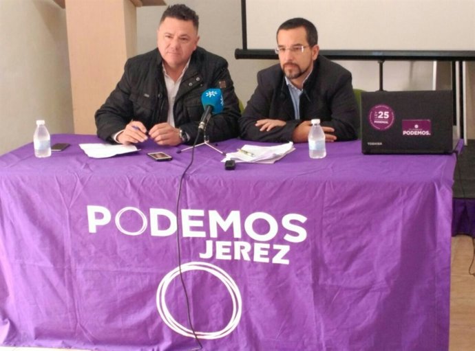 Rueda de prensa de Sergio Pascual y Juan Antonio Delgado (Podemos)