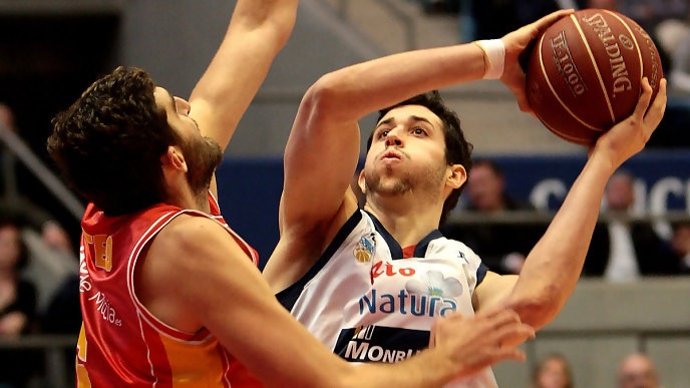 Rio Natura Monbus Obradoiro