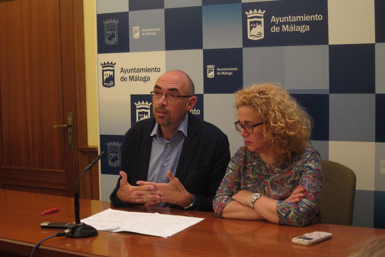 Eduardo Zorrilla y Remedios Ramos, en rueda de prensa.