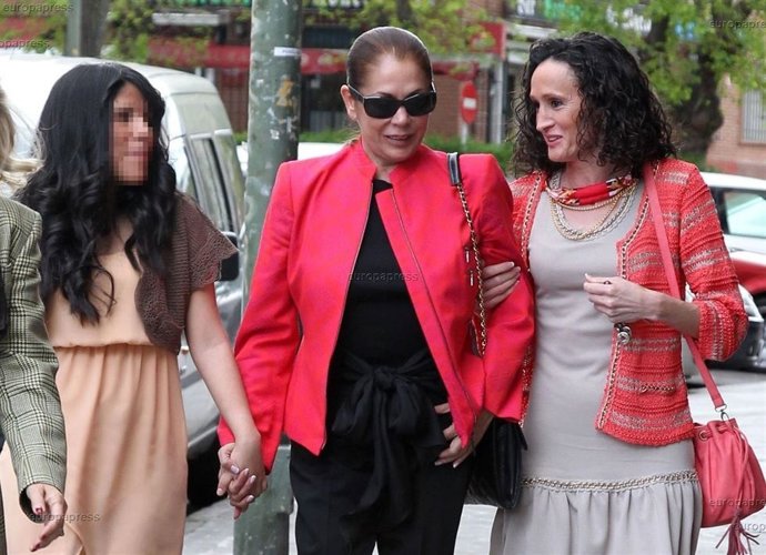 ISABEL PANTOJA DULCE Y CHABELITA