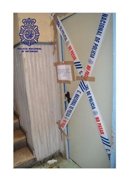 Piso donde se halló el cadáver de una polaca en Huelva.