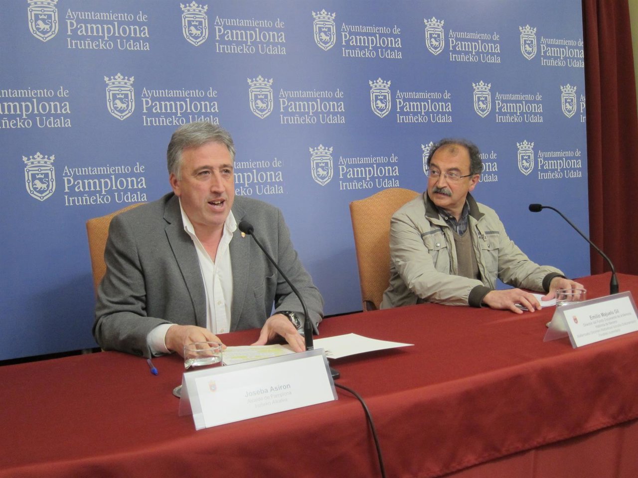Joseba Asiron y Emilio Majuelo en la rueda de prensa