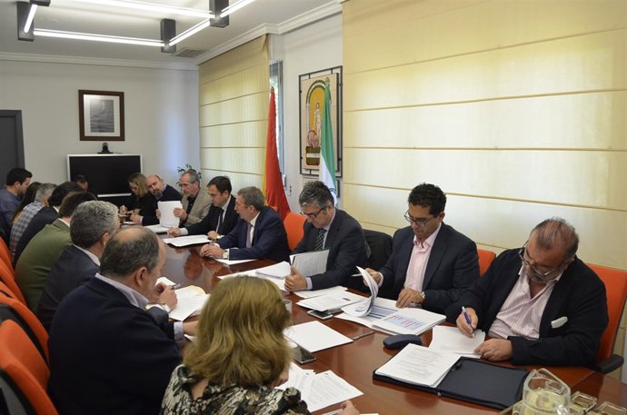 Reunión sobre la actividad del Sercla en 2015.