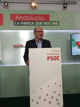 El secretario de Organización del PSOE-A, Juan Cornejo