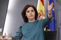Santamaría hace un último llamamiento a la "sensatez política" y culpa al PSOE