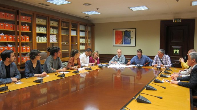 Reunión con extrabajadores de Delphi en el Congreso