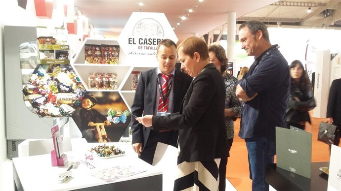 Uxue Barkos asiste al salón Alimentaria de Barcelona