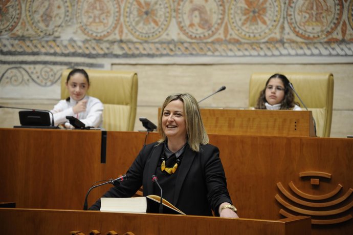 Blanca Martín durante la lectura de El Quijote